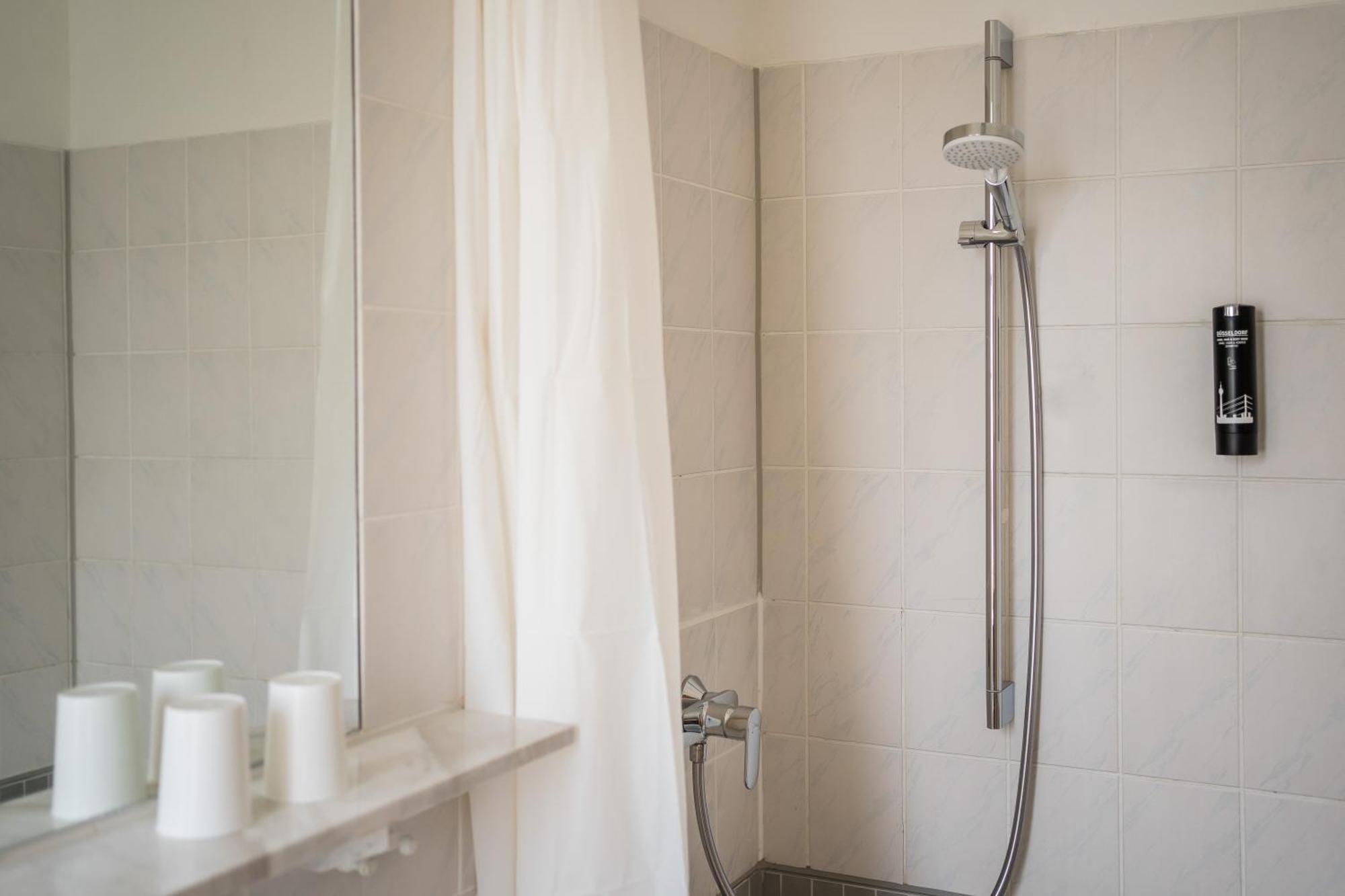 Antares Apartments Düsseldorf Eksteriør bilde